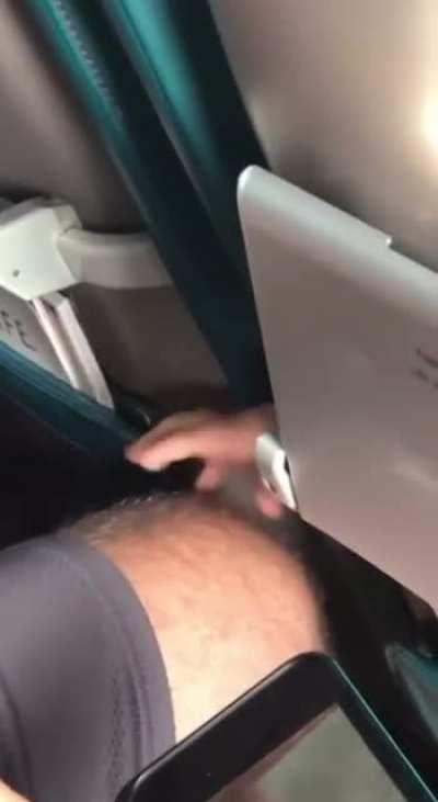 When you need an emotional support knee