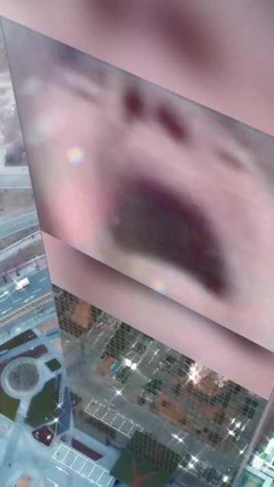 When i scratch my bals