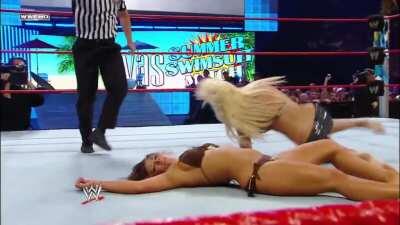 Maryse ko's and pins Mickie