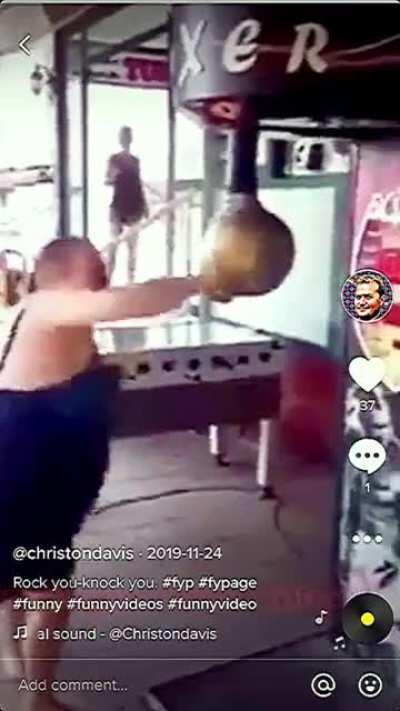 HMC Rock-you, Knock-you.