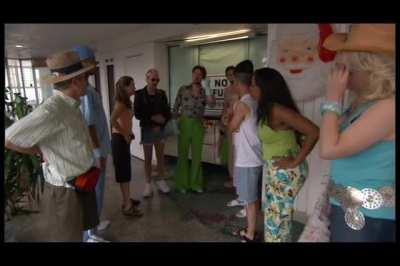 Hey assholes! Who wants to see an extended version of the big Suckfest? (Now with two more minutes of this guy!)