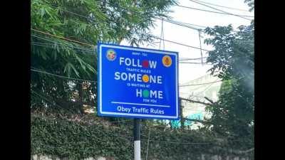 The song Is death by glamour DON'T SPAM ANY SONG COMMENTS.