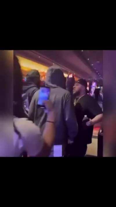 Vegas is crackin tonight!