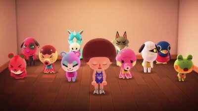 Richard Simmons came to my island to teach the villagers aerobics! 👯 (They make stomping sounds omg 😭)