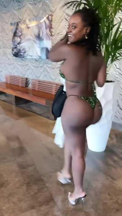 🇹🇹 Trinidadian Thot With A Big Booty 🇹🇹