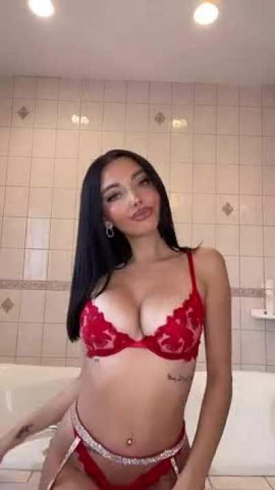 guess what my favorite part of my body is link in the comments