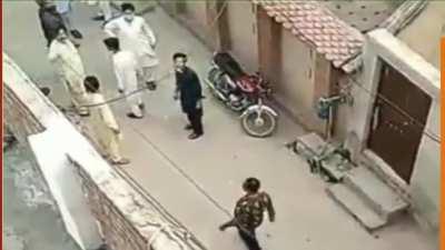 Man fired at the girl who was filming fight