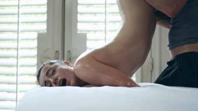 buried face, screaming face