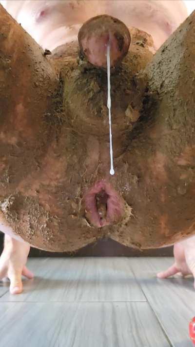 Fuck!!🥵next i would love to try getting fucked by a big cock for the first time🥹