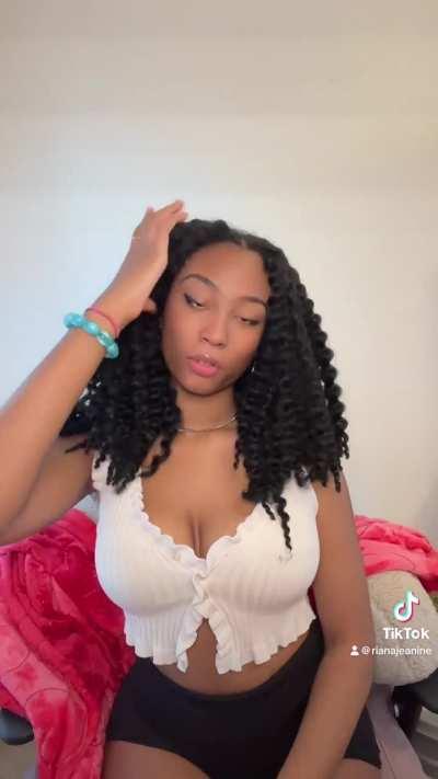 @rianajeanine      bro…