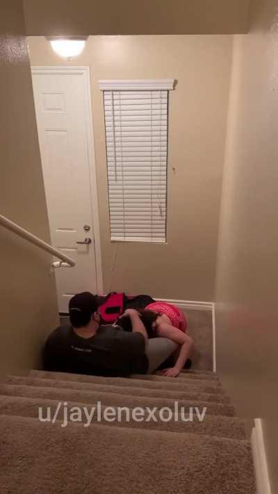 Hubby dared me to tease pizza guy part 3 [Sound on, click redgifs link]