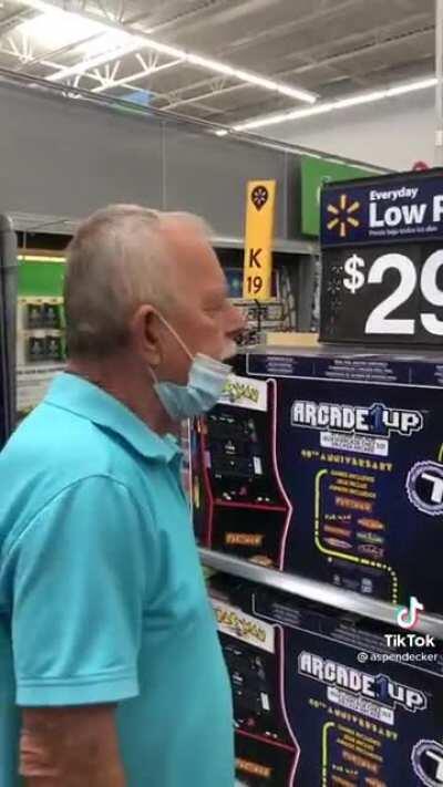 Man stands up to a bully who is yelling at a Walmart employee