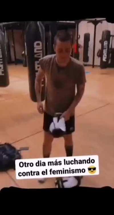 Orson contra los derechos de las mujeres 😎👌