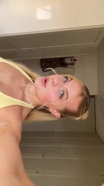 Es ist einfach krass wie hübsch sie ist 😍