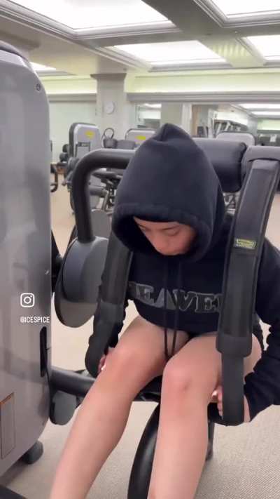 Ice spice working out 🍑