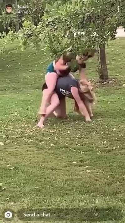 Reuploaded with sound!! Two girls wrastlin at the park today!👊🏼