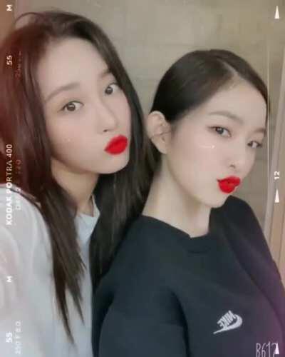 200703 Rozalin (Tapaha Choreographer) Instagram Update with IRENE