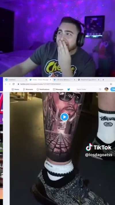 Of course Los is wearing a food item on his shirt