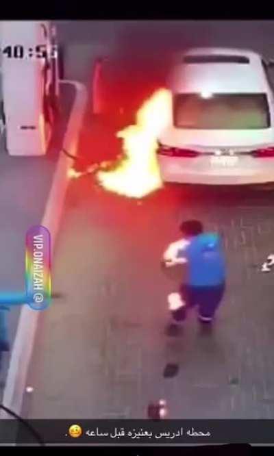 phone was caught on fire during payment transaction