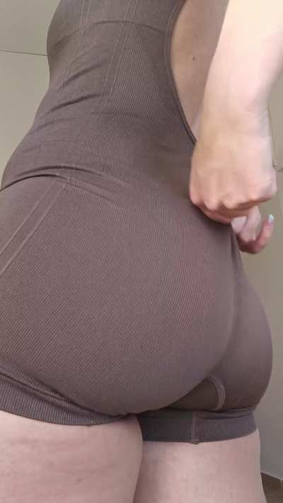 Thats a lotta bouncy booty