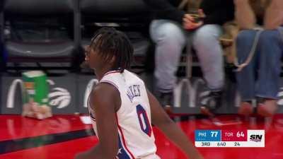 [Highlight] Raptors HC gets T'd up after no-call on fast break