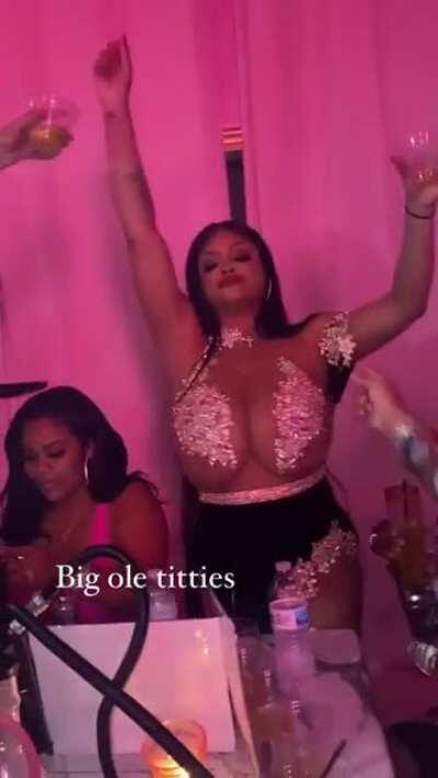 Surely someone recorded her ig live?