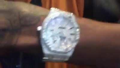 anyone else want this on the deluxe⁉️‼️