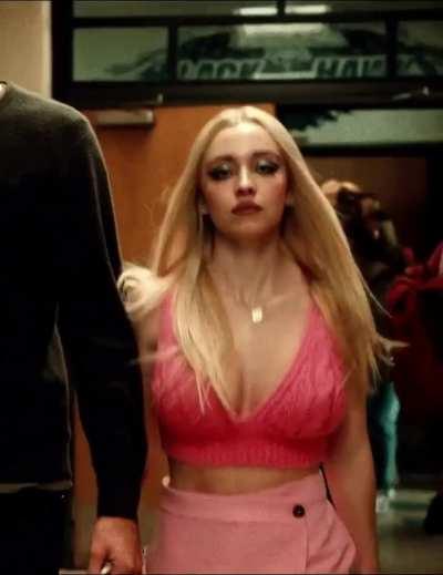 Pumping my stiff morning wood for Sydney Sweeney