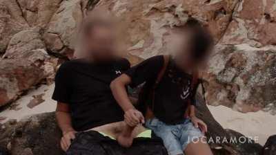 Handjob right by the tourist hot spot. Was totally worth it! [gif]