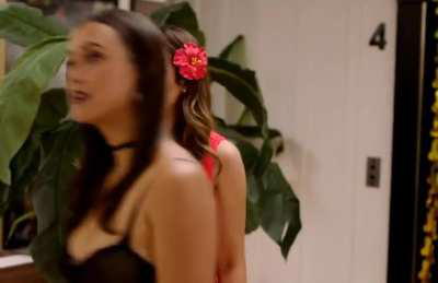 Liz in Spread - 2024