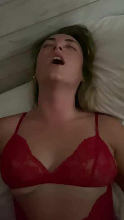 Vacation sex so gotta be quiet while she take the dick