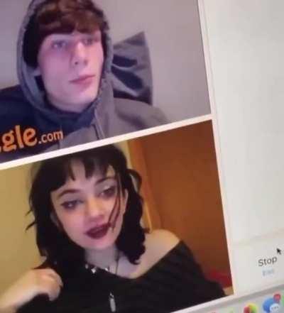 When you meet a goth girl on omegle