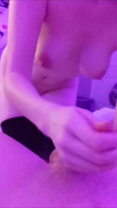 Your favorite, Egirl here to suck cock all simptember long