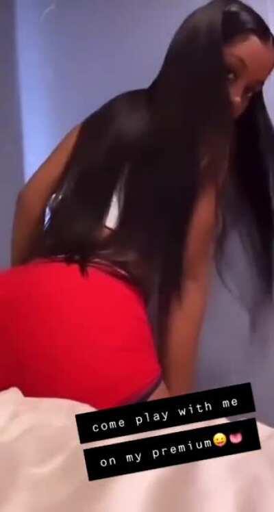 Heyy babe🥰💕for more, add me on snap sophiaave20