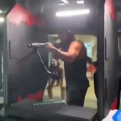 Bro is holding it likes its weighs nothing