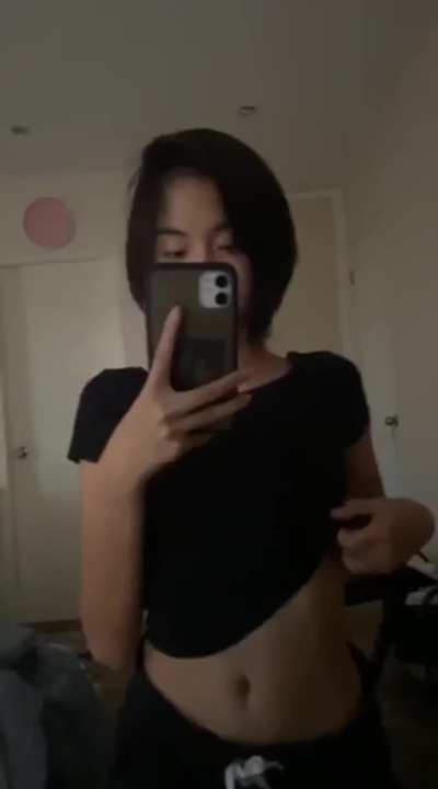 im 19, if u want to see much better say 'me' and i Will give u a surprise, and I'll make u cum💦 TEL,EGRAM: jonesprincess214 