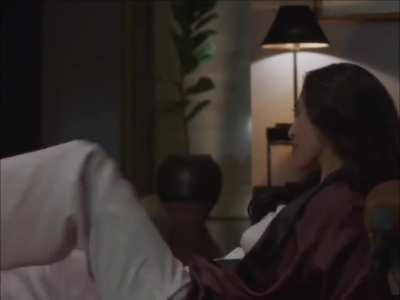 Shobhita Dhulipala kissing