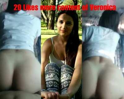 Who else want to bang Veronica's ass?