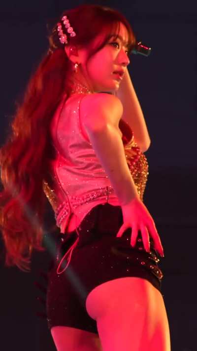 Leeseo, Wonyoung (Ive)