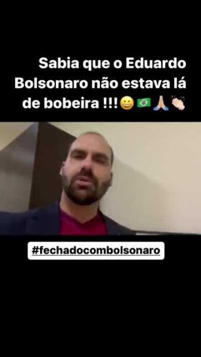 Ele meteu essa mesmo...