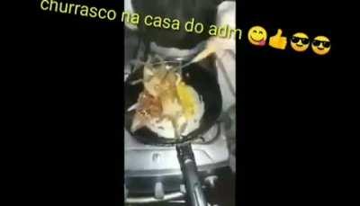 meme qualquer (tem audio estourado)