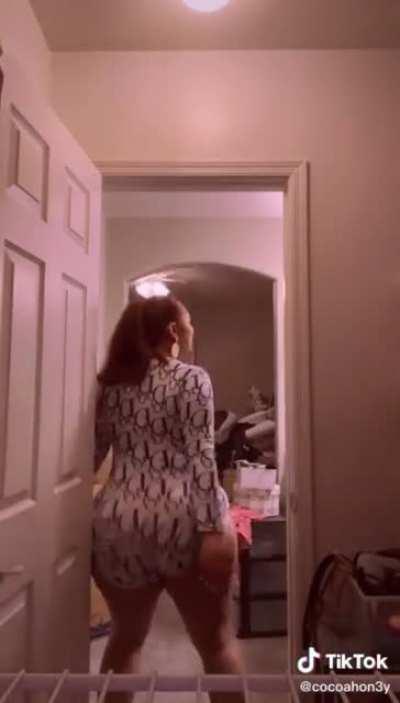 ᒍᑌᔕT TOO ᗪᗩᗰᑎ ᖴIᑎᗴ!!!