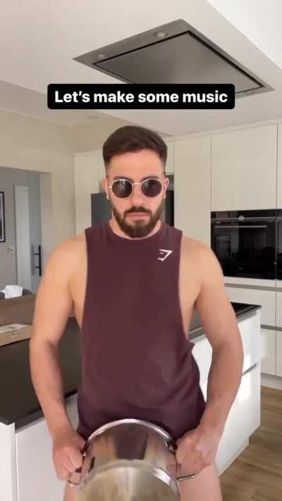 that's one 8ig dong (glory to spez)