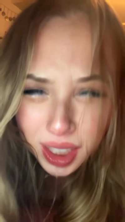 making my fucktoy drool and cry