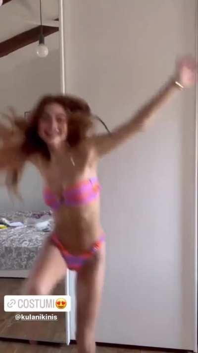 Nicky Passarella 👙