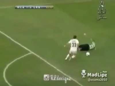 اذا كنت اعما العب كرة