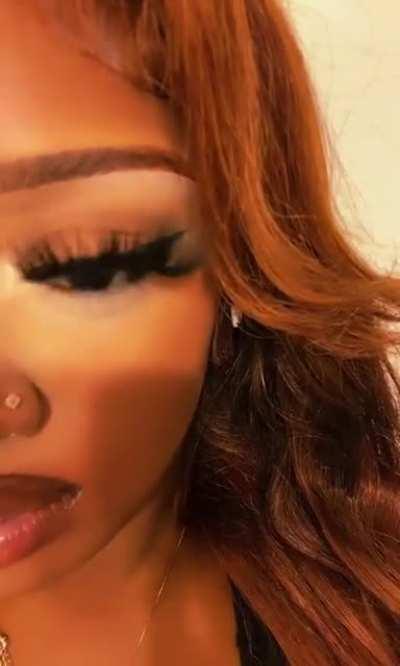 Very close 🥵😍🔥