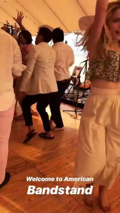 Willa Fitzgerald American bandstand