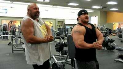 3 minutes of Lenny laughing at Jay roasting Dale