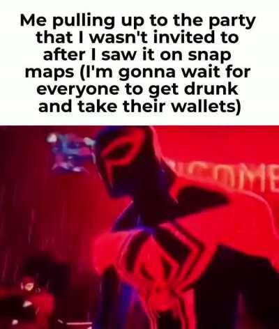 Me frfr (I don't get invited to parties)